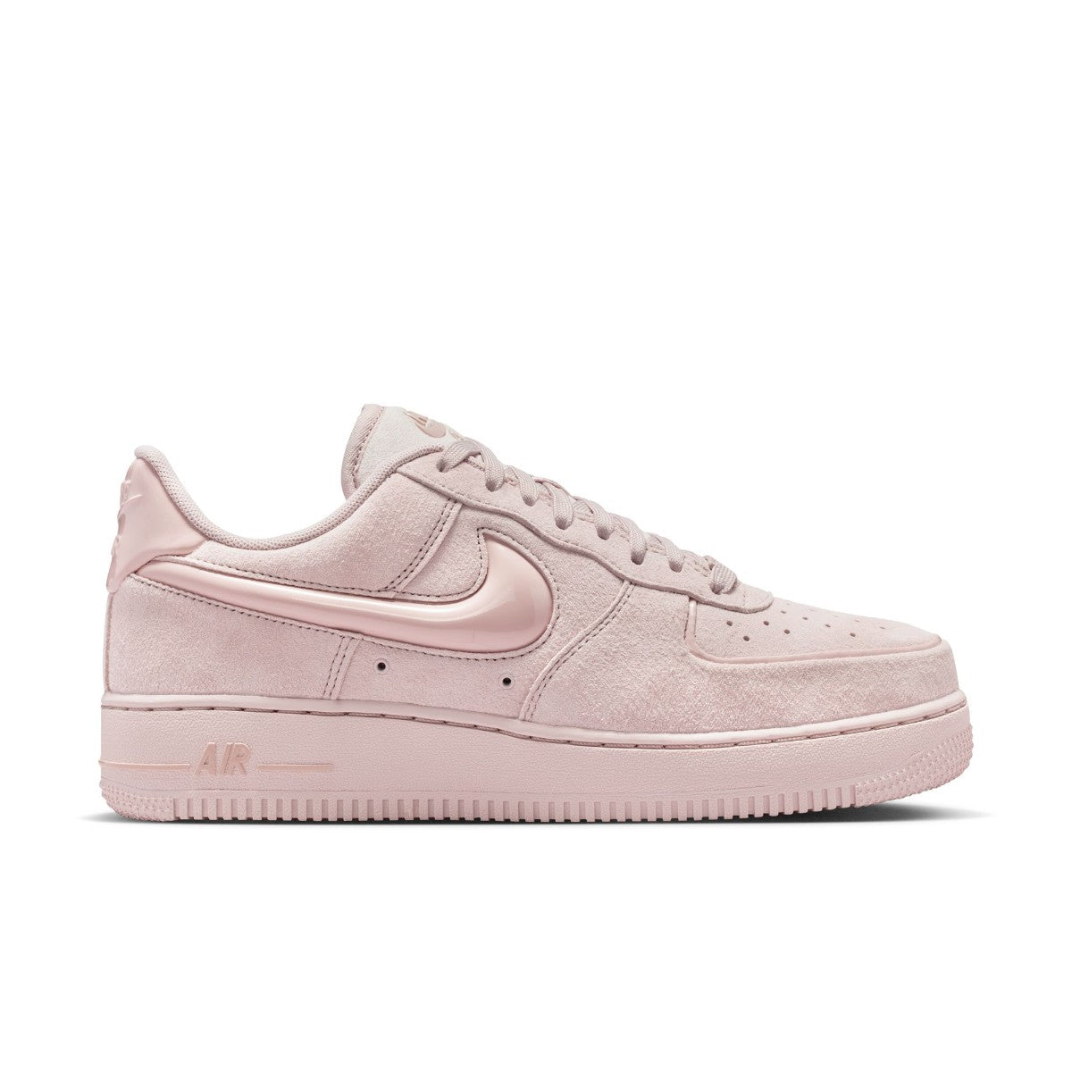 NIKE Air Force 1 '07 ナイキ ウィメンズ エア フォース 1 ’07 HV4406-601【レディース スニーカー 耐久性 快適性 クッション性 通気性 26SS】