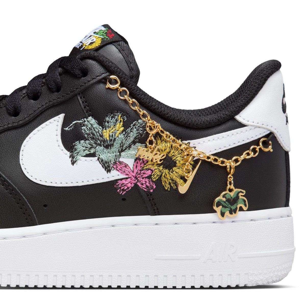 NIKE Air Force 1 '07 Premium ナイキ エア フォース 1 ’07 PRM IB6644-001【レディース 通気性 クッショニング トラクション 耐久性 クラシックデザイン 26SS】