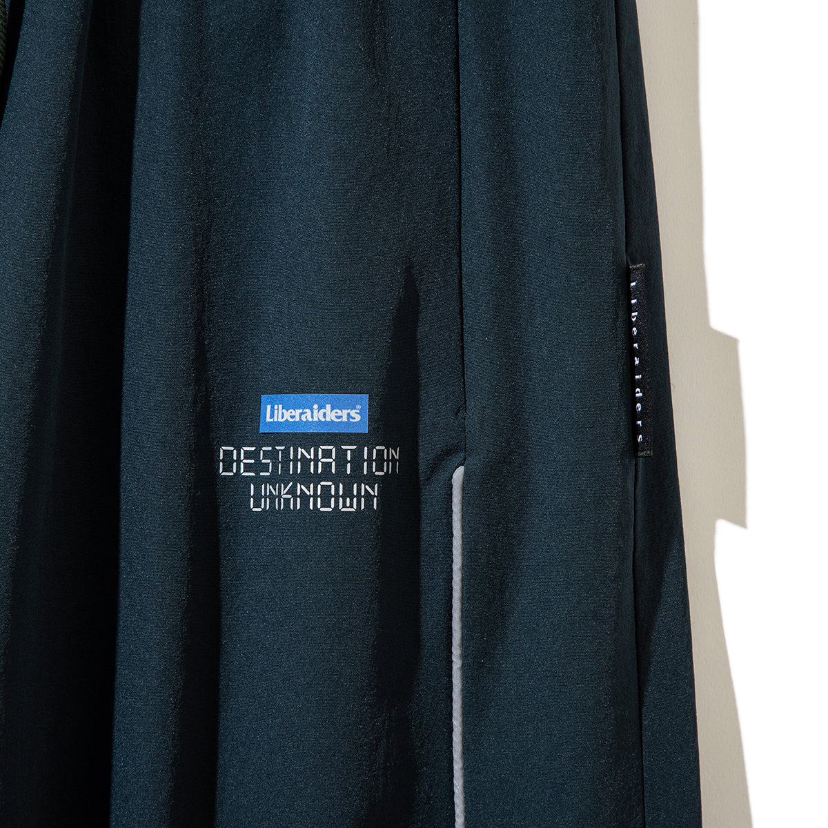 Liberaiders OCTA TRACK PANTS for Kinetics リベレイダース OCTA トラックパンツ for キネティクス 717012518【メンズ 別注 パンツ フリース 軽量 保温性 通気性 コラボ 25FW】