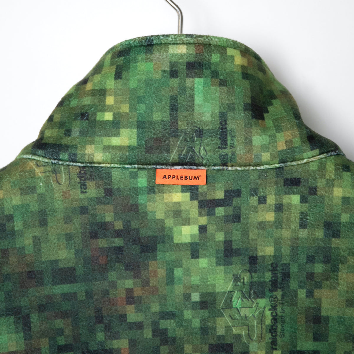 APPLEBUM “Pixel Camo” Fleece Jacket アップルバム “ピクセルカモ” フリースジャケット GT2520603【メンズ アウター 総柄 カモ ピクセル コラボ 25FW】