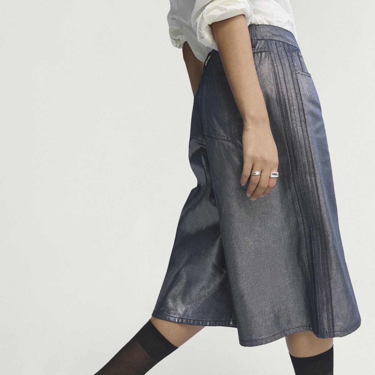 adidas originals FIREBIRD JORTS DENIM アディダスオリジナルス ファイアーバード ジョーツ デニム KD2930【レディース デニム ショートパンツ レギュラーフィット ウーブン素材 26SS】