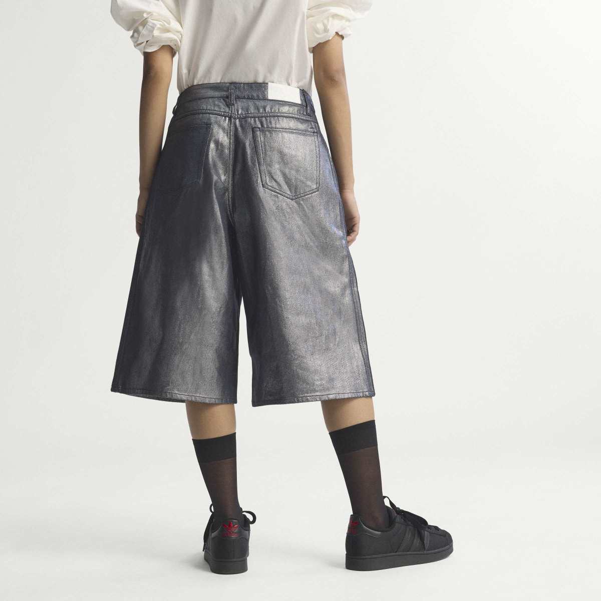 adidas originals FIREBIRD JORTS DENIM アディダスオリジナルス ファイアーバード ジョーツ デニム KD2930【レディース デニム ショートパンツ レギュラーフィット ウーブン素材 26SS】