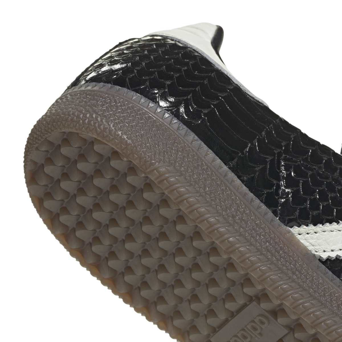adidas Originals SAMBA SHOES アディダスオリジナルス サンバ シューズ IH9015【レディース クラシック ローカット インスパイア カジュアル ストリート 26SS】