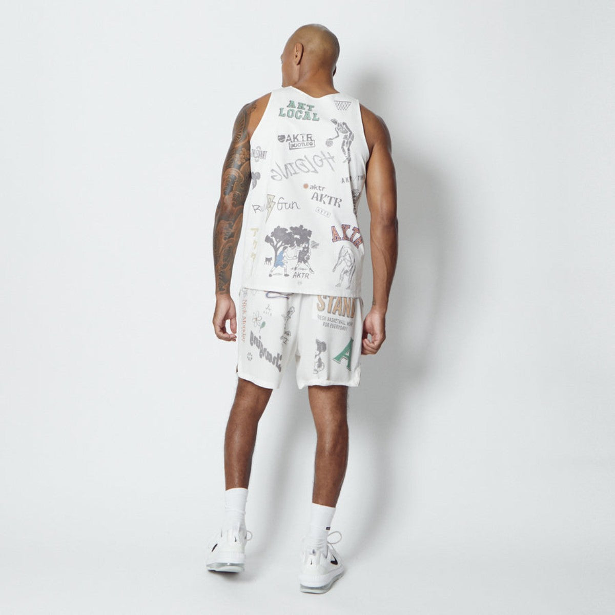 AKTR MEMORIAL TANK アクター メモリアルタンク 126-001001【メンズ バスケットボール タンクトップ スポーツウェア 吸湿速乾 トレーニングウェア 26SS】