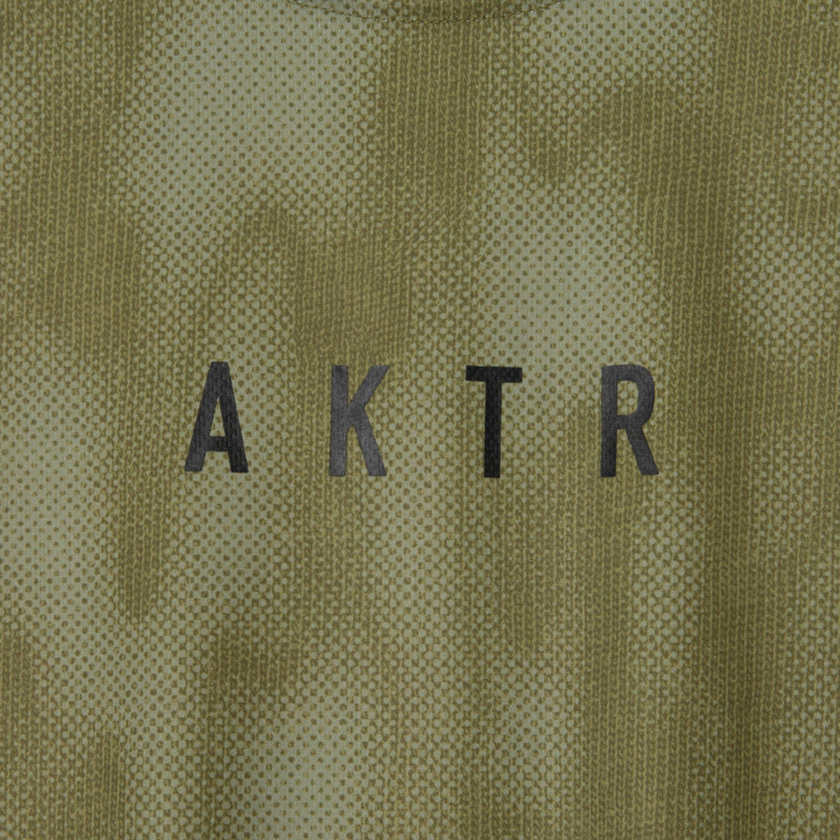 AKTR MELT CAMO TANK アクター メルト カモ タンク 126-025001【メンズ タンクトップ スポーツウェア メッシュ素材 軽量 通気性 カモフラージュ 26SS】