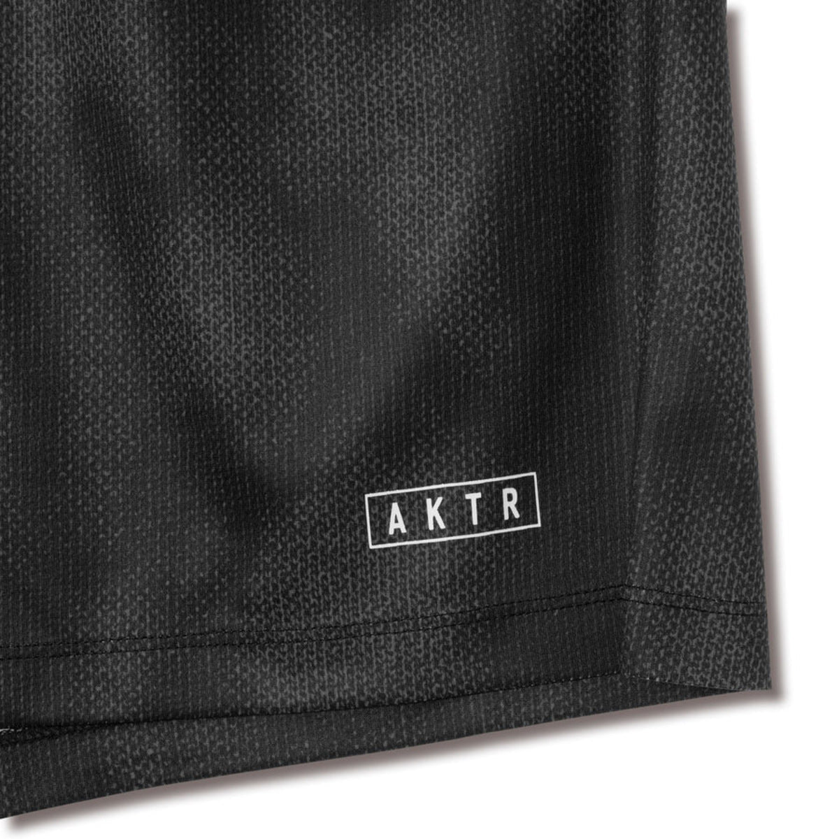 AKTR MELT CAMO 6.5-INCH SHORTS アクター メルト カモ 6.5インチ ショーツ 126-029002【メンズ ショーツ スポーツウェア メッシュ素材 軽量 通気性 26SS】