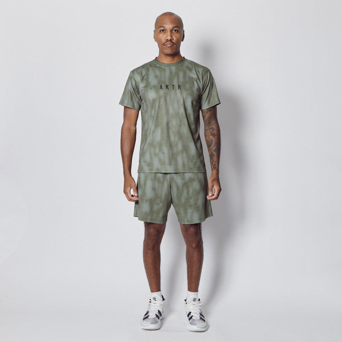 AKTR MELT CAMO 6.5-INCH SHORTS アクター メルト カモ 6.5インチ ショーツ 126-029002【メンズ ショーツ スポーツウェア メッシュ素材 軽量 通気性 26SS】