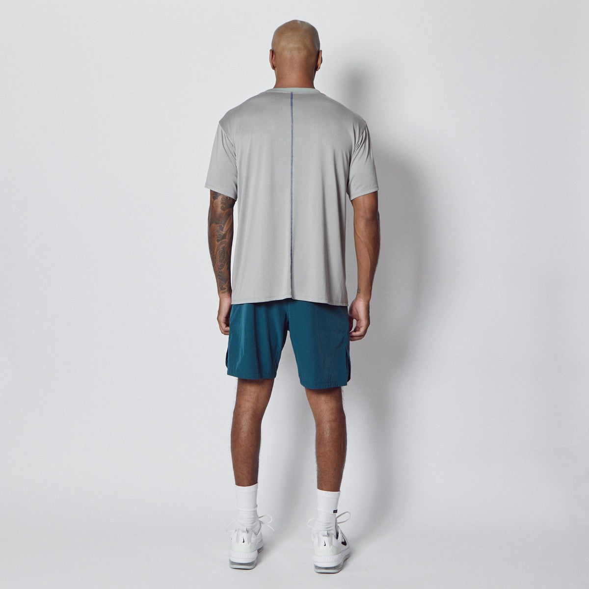 AKTR ALLWAYS TRI-LINE 6.5-INCH SHORTS アクター オールウェイズ トライライン 6.5インチ ショーツ 126-033002【メンズ スポーツショーツ バスケットボールショーツ トレーニングパンツ 短パン 26SS】