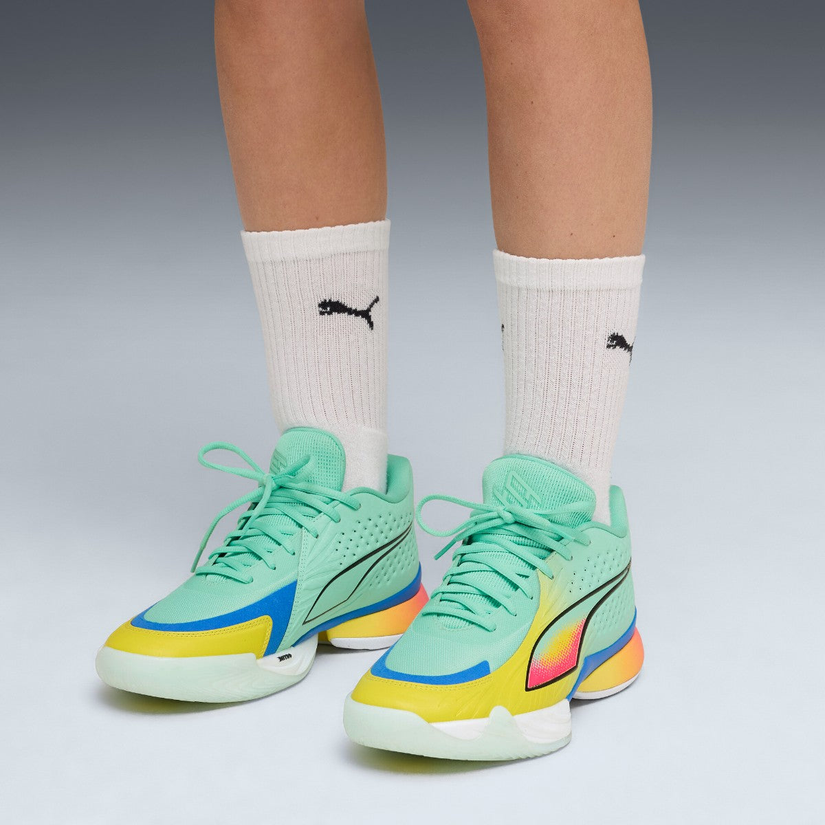 PUMA STEWIE 5 TURBO プーマ ステューイ 5 ターボ 312745-01【メンズ クッション性 快適な履き心地 26SS】