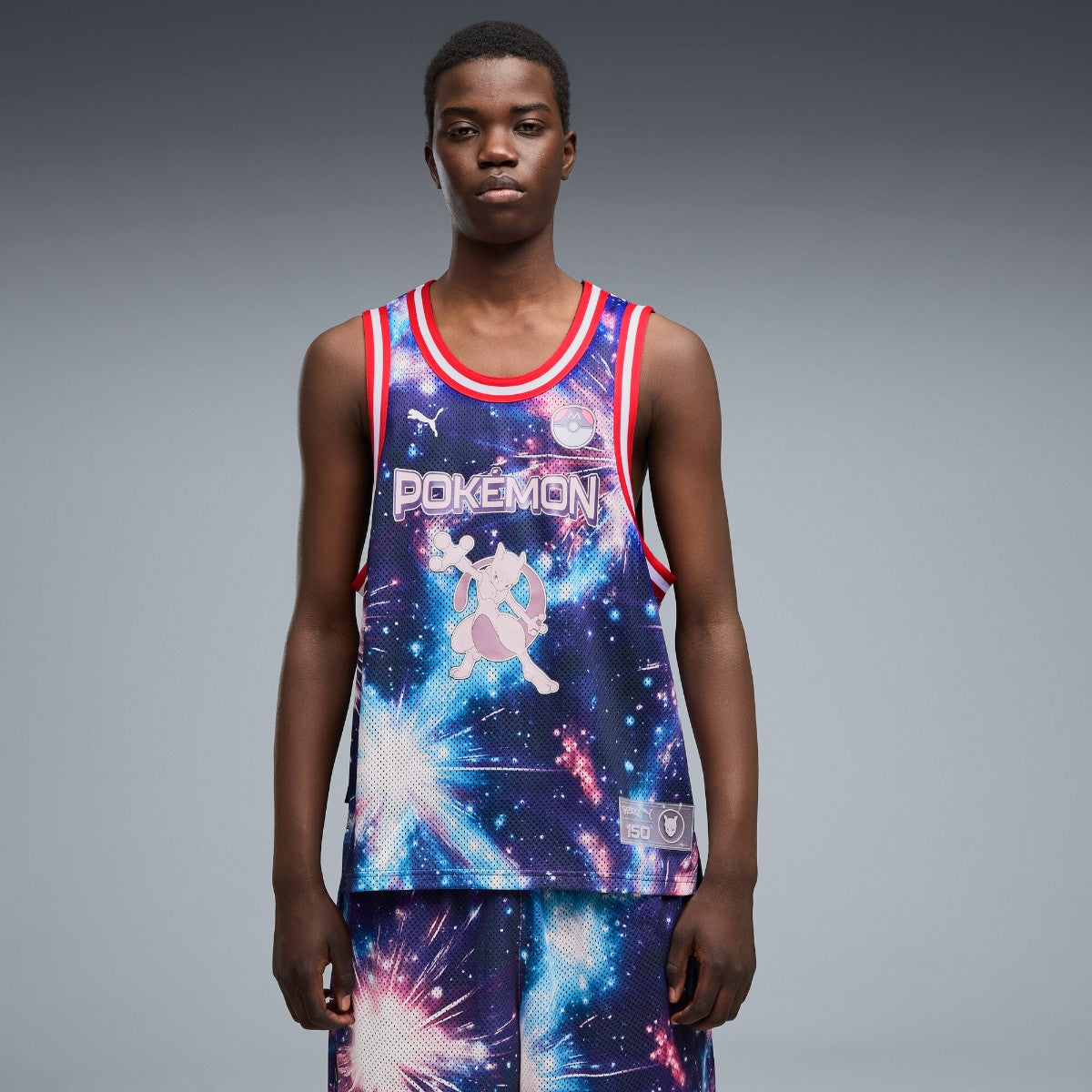 PUMA POKEMON X HOOPS MEWTWO JERSEY プーマ ポケモン × フープス ミュウツー ジャージ 635663【メンズ オーバーサイズTシャツ メンズトップス カジュアルウェア ジャージー素材 26SS】