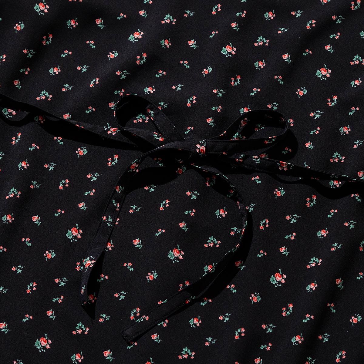 ANNA SUI NYC FLOWER TIE SHIRT アナスイ エヌワイシー フラワータイシャツ 16111361【レディース 花柄 シャツ ポリエステル素材 ネクタイ付き 26SS】