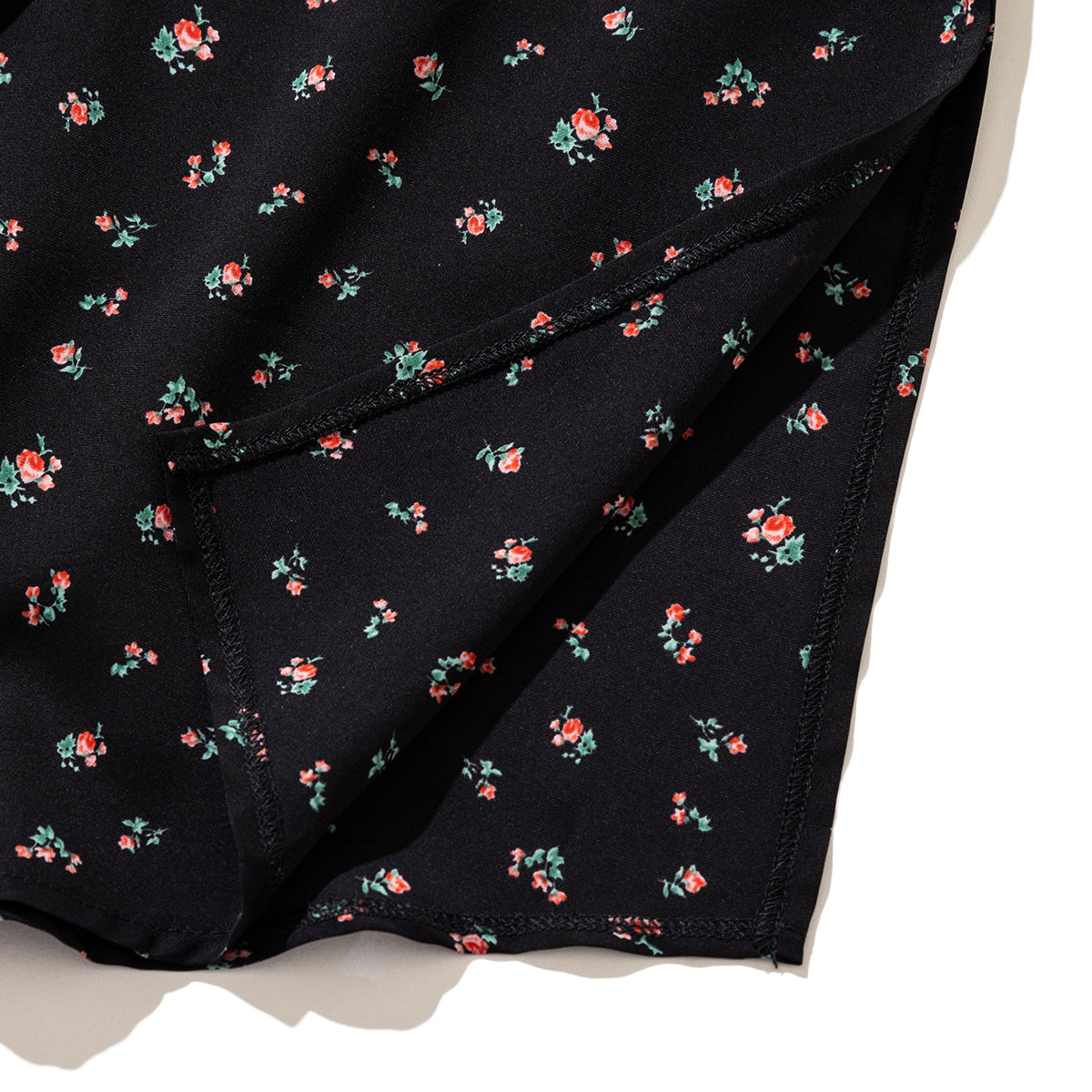 ANNA SUI NYC FLOWER TIE SHIRT アナスイ エヌワイシー フラワータイシャツ 16111361【レディース 花柄 シャツ ポリエステル素材 ネクタイ付き 26SS】