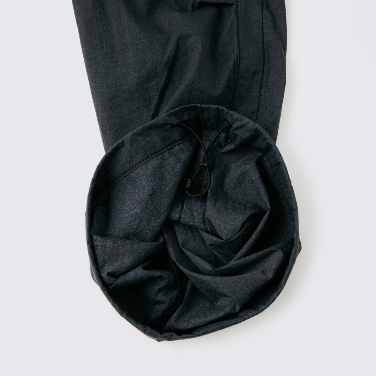 WILD THINGS DOUBLE DYED NYLON CARGO PANTS ワイルドシングス ダブルダイ ナイロン カーゴパンツ WT26010AD【メンズ ナイロン素材 通気性 ワンタッチベルト 26SS】