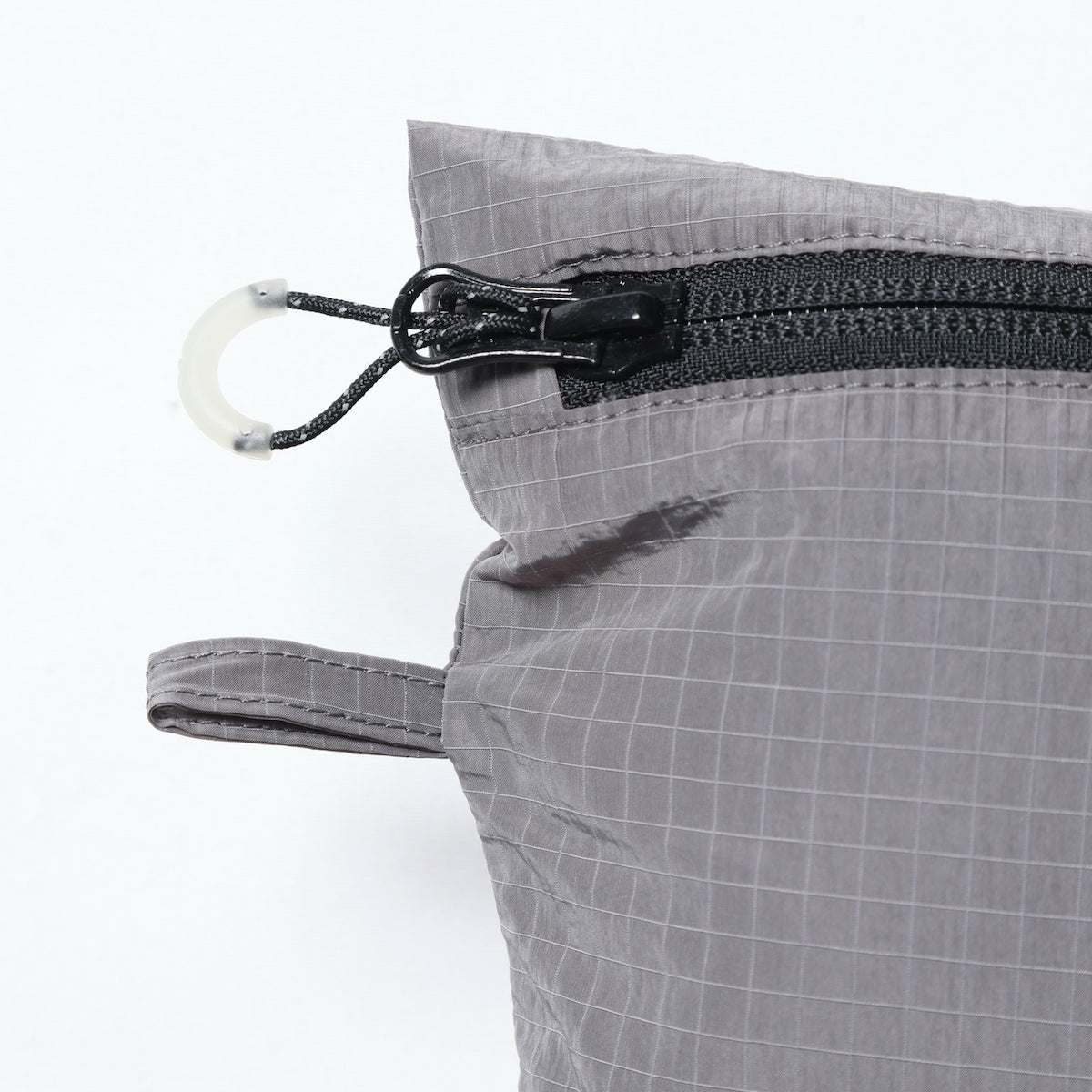 Liberaiders NYLON TRACK JACKET リベレイダース ナイロントラックジャケット 730022601【メンズ ナイロンジャケット 撥水ジャケット 軽量アウター ジップアップジャケット 26SS】