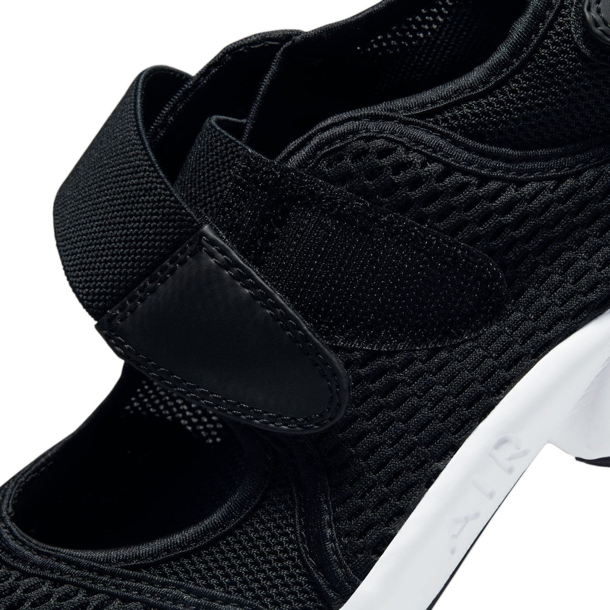 NIKE Air Rift Breathe ナイキ エアリフト ブリーズ 848386-001【レディース スポーツサンダル 通気性シューズ 軽量スニーカー クッション性 履き心地 26SS】