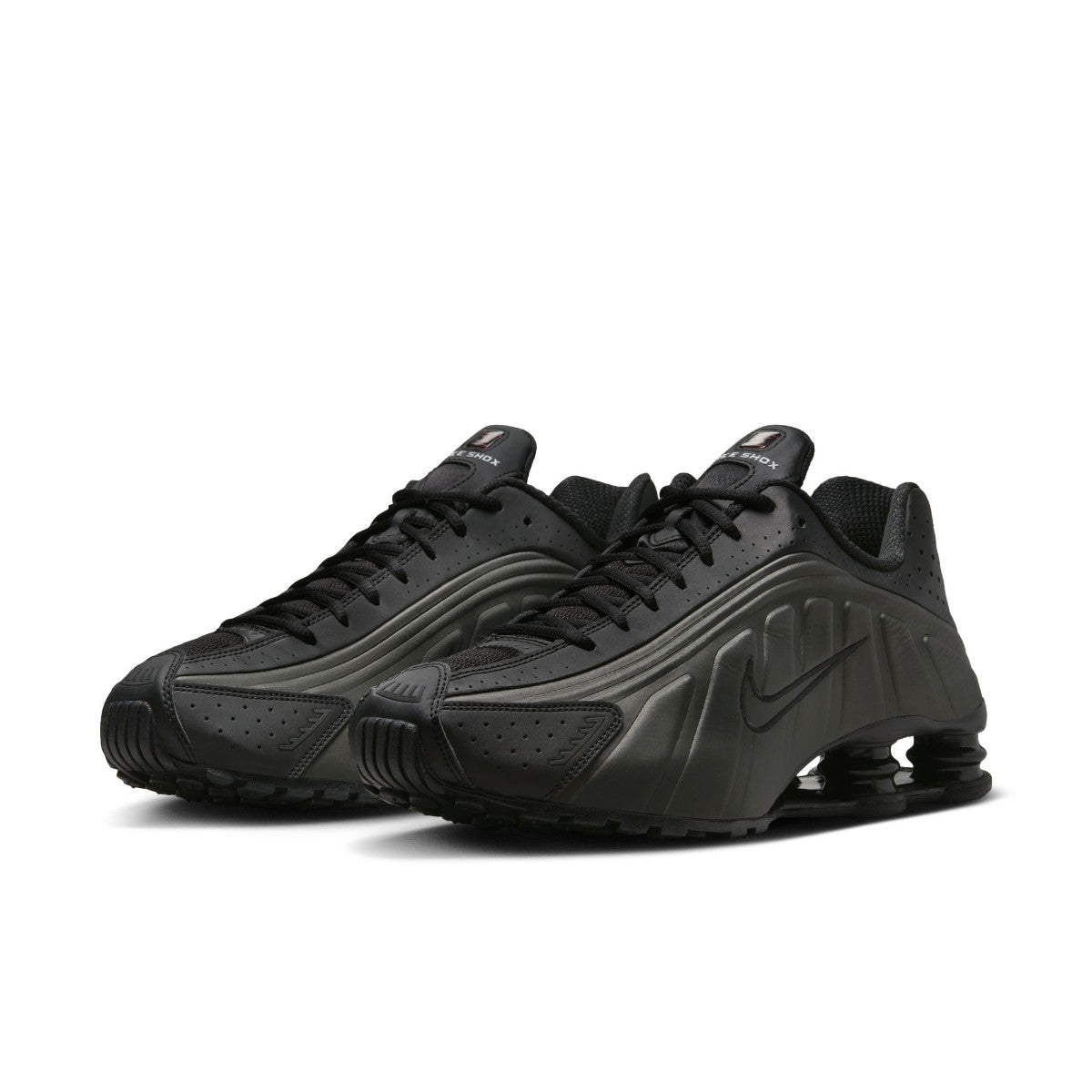 NIKE Shox R4 ナイキ ショックス R4 HQ1988-001【メンズ クッショニング 耐久性 トラクション 通気性 26SS】