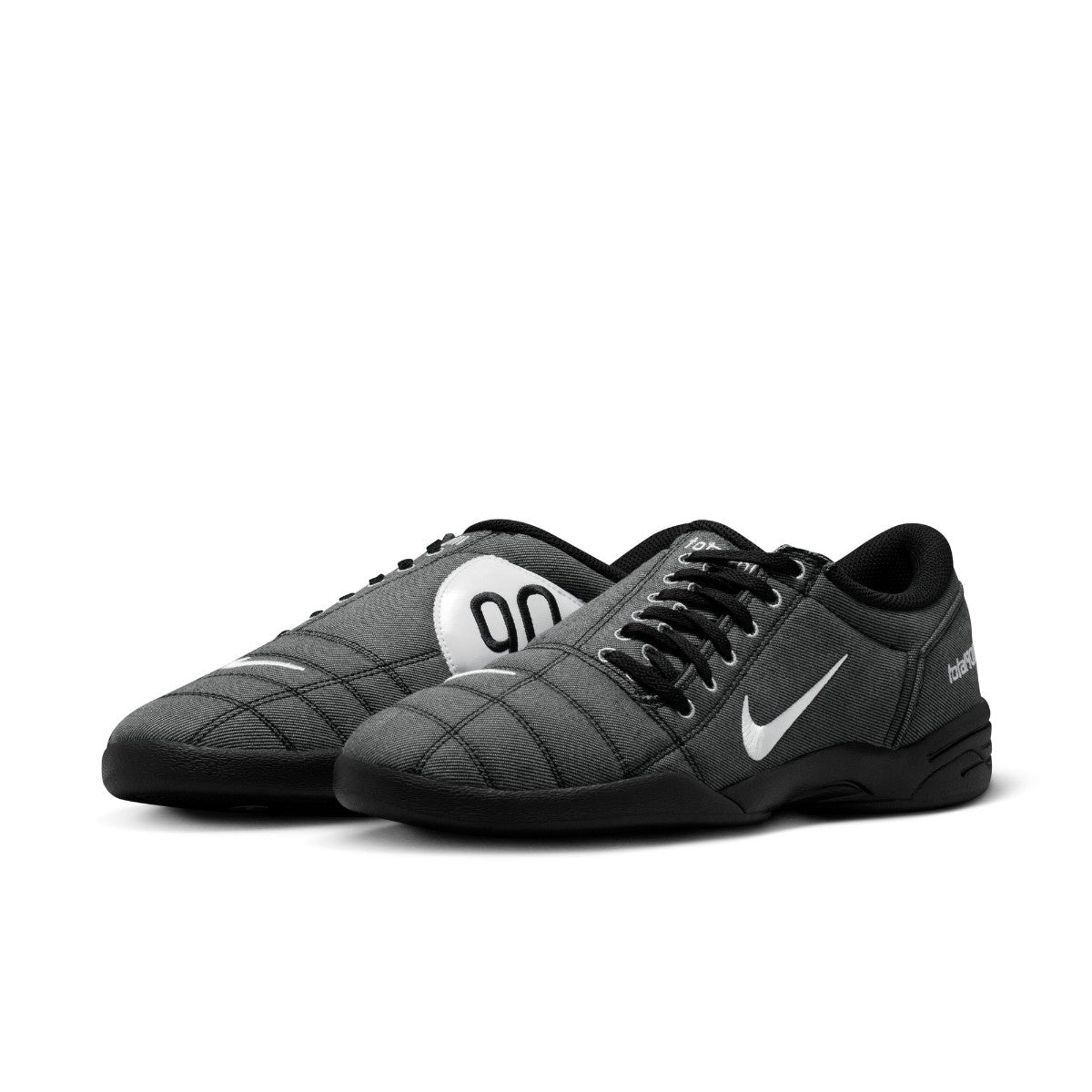 NIKE Total 90 Premium ナイキ トータル 90 PRM IH3585-001【メンズ キャンバスアッパー 非対称デザイン フラットソール グリップ性能 26SS】