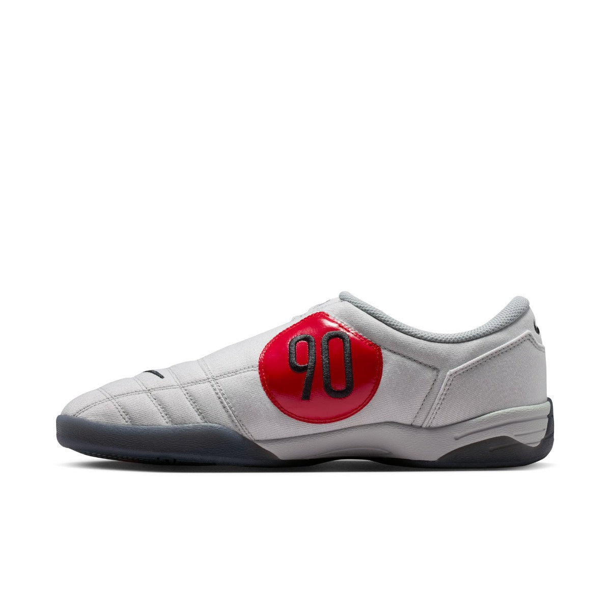 NIKE Total 90 Premium ナイキ トータル 90 PRM IH3585-002【メンズ キャンバスアッパー 非対称デザイン フラットソール グリップ性能 26SS】
