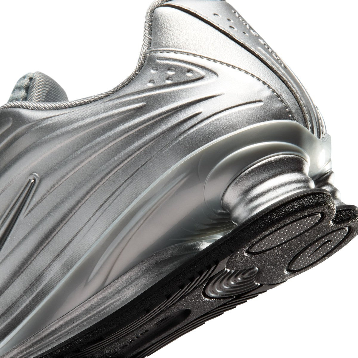 NIKE Shox Z ナイキ ショックス Z IO7843-002【レディース クッショニング トラクション 26SS】