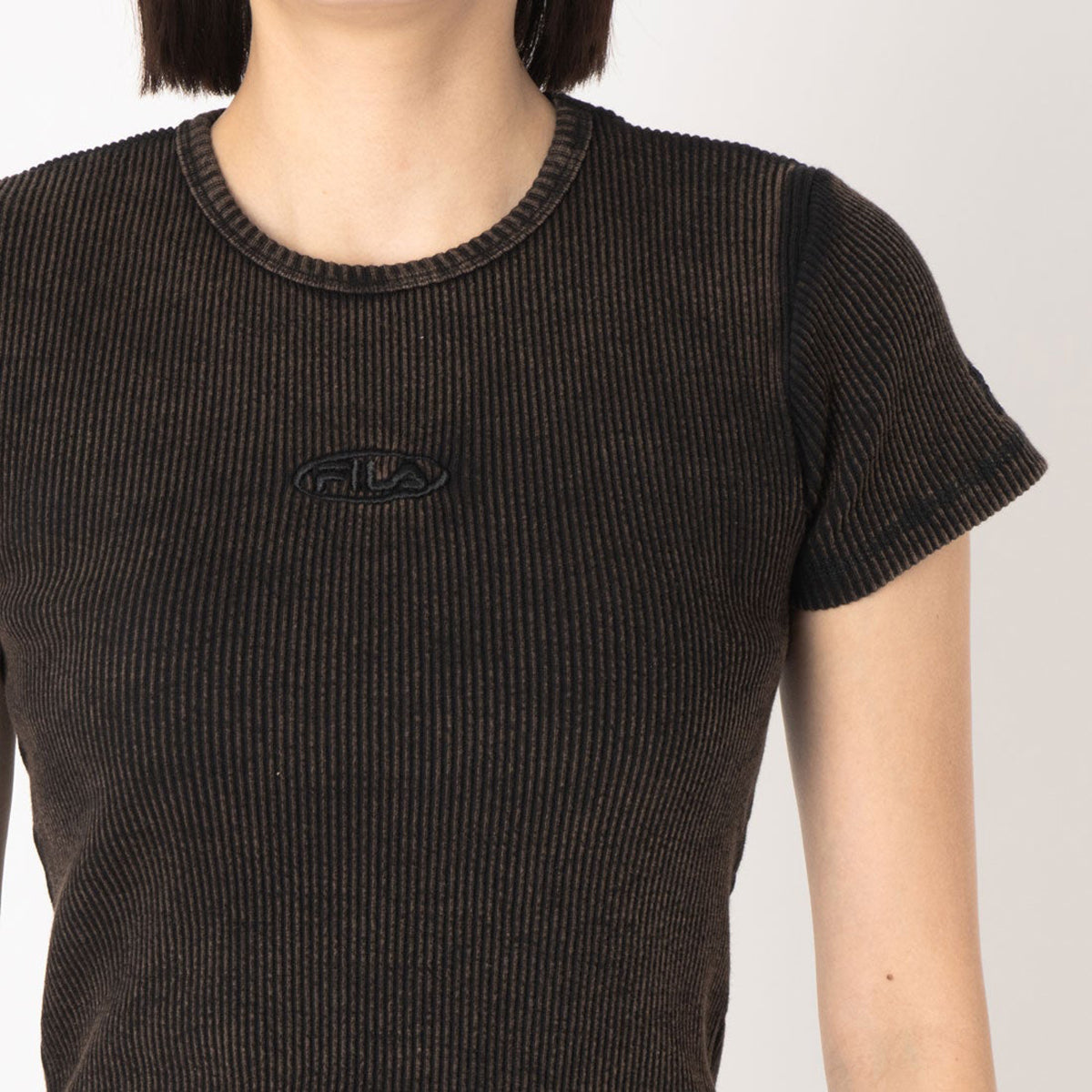FILA PIGMENT RIB S/S TEE フィラ ピグメント リブ ショートスリーブ Tシャツ CE6SAW008【レディース 綿100% 製品染め加工 タイトフィット 26SS】