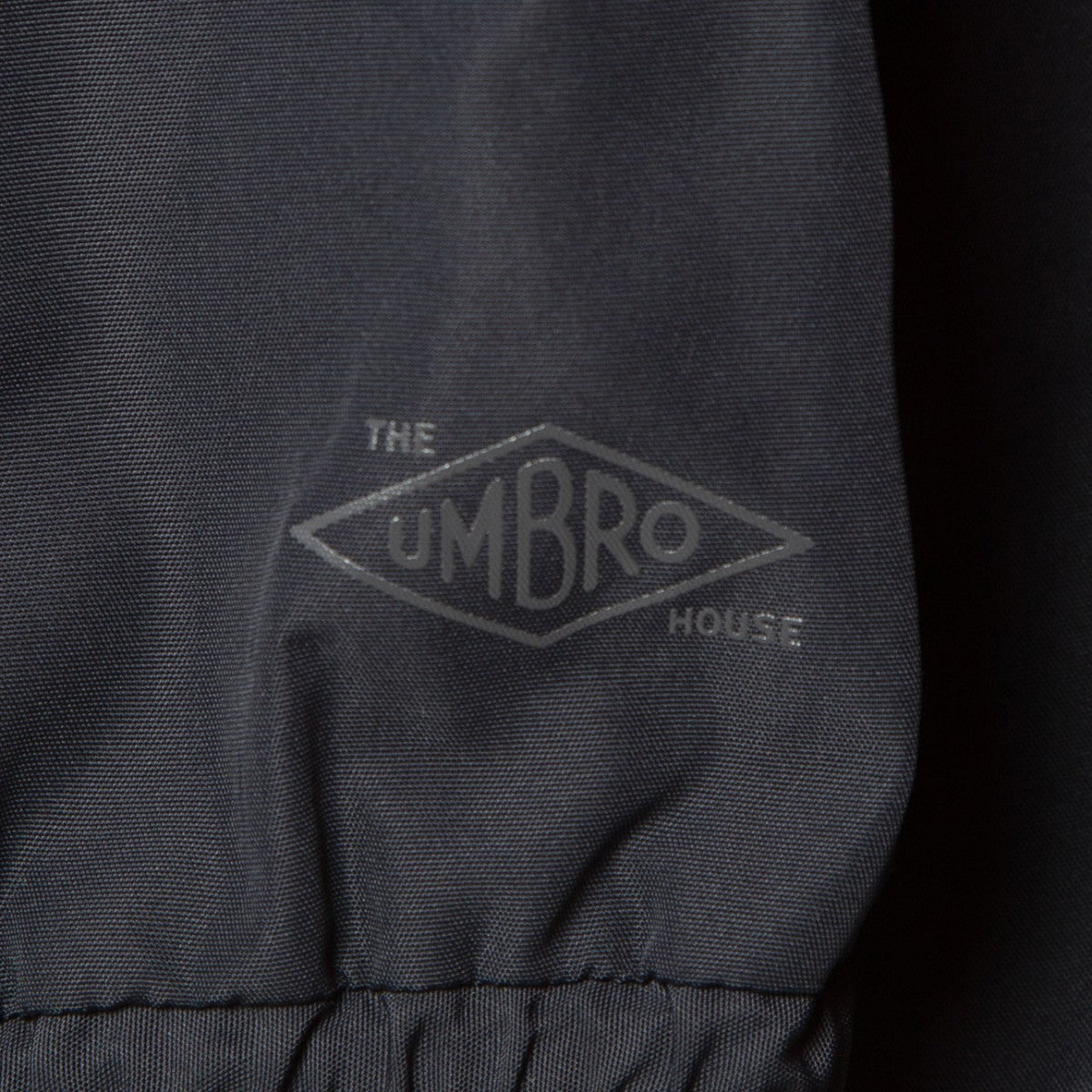 UMBRO HOUSE Standcollar Jacket アンブロハウス スタンドカラージャケット UMHO2501-BZ03【レディース ブルゾン アウター オーバーサイズ スタンドカラー 26SS】