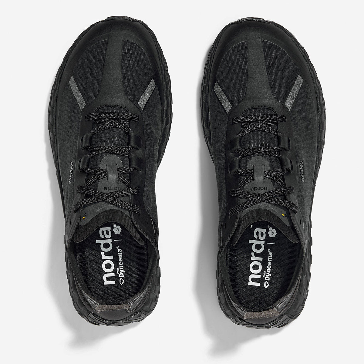 NORDA 001A-G ノルダ 001A-G 001A-G-M-Stealth-Black【メンズ 防水シューズ 通気性 耐久性 フィット感 衝撃吸収 トレーニングシューズ 26SS】
