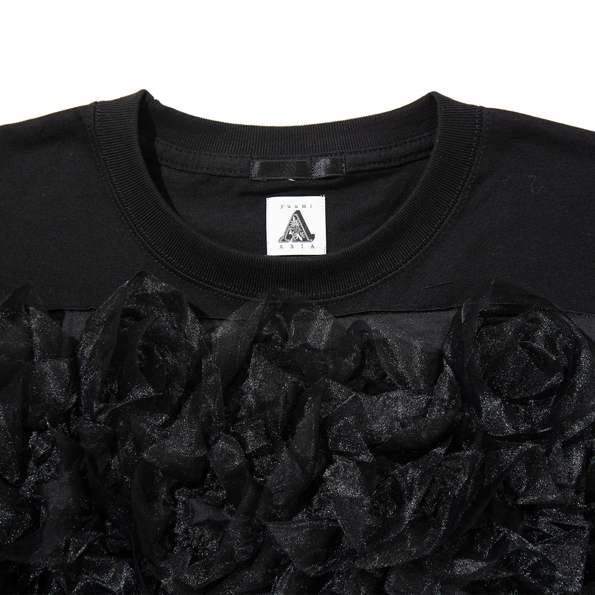 YuumiARIA EMBROIDERY FRILL FLOWERTT-SHIRT ユウミアリア エンブロイダリー フリル フラワー Tシャツ 261-AC025【レディース 刺繍Tシャツ バックデザイン 半袖Tシャツ デザインTシャツ 26SS】