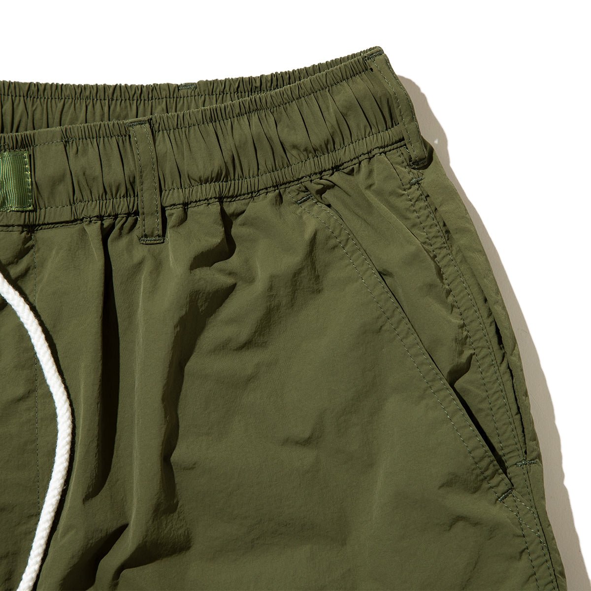 UNFRM OUTDOOR STANDARD NY TYPEWRITER MESH LINED 6/10 BDU WIDE SHORTS ユニフォームアウトドアスタンダード NY タイプライター メッシュ ラインド 6/10 BDU ワイド ショーツ SS-7617【メンズ 通気性 収納性 ナイロン素材 26SS】