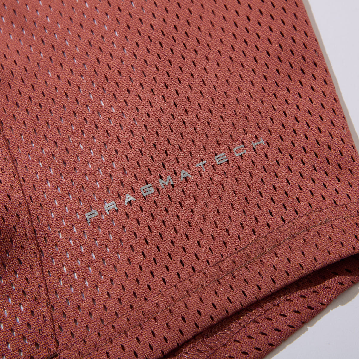 Diaspora skateboards Striped Training Top ディアスポラ スケートボード ストライプド トレーニング トップ DSP-26SS-CS06【メンズ 吸収速乾素材 ロゴ刺繍 26SS】