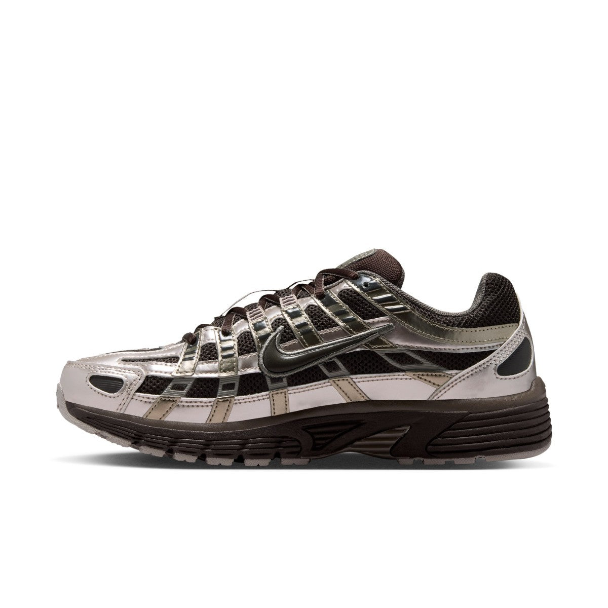 NIKE P-6000 ナイキ P-6000 IO3496-200【レディース ランニングスタイル スポーティー デザインライン 通気性 スニーカー 26FW】