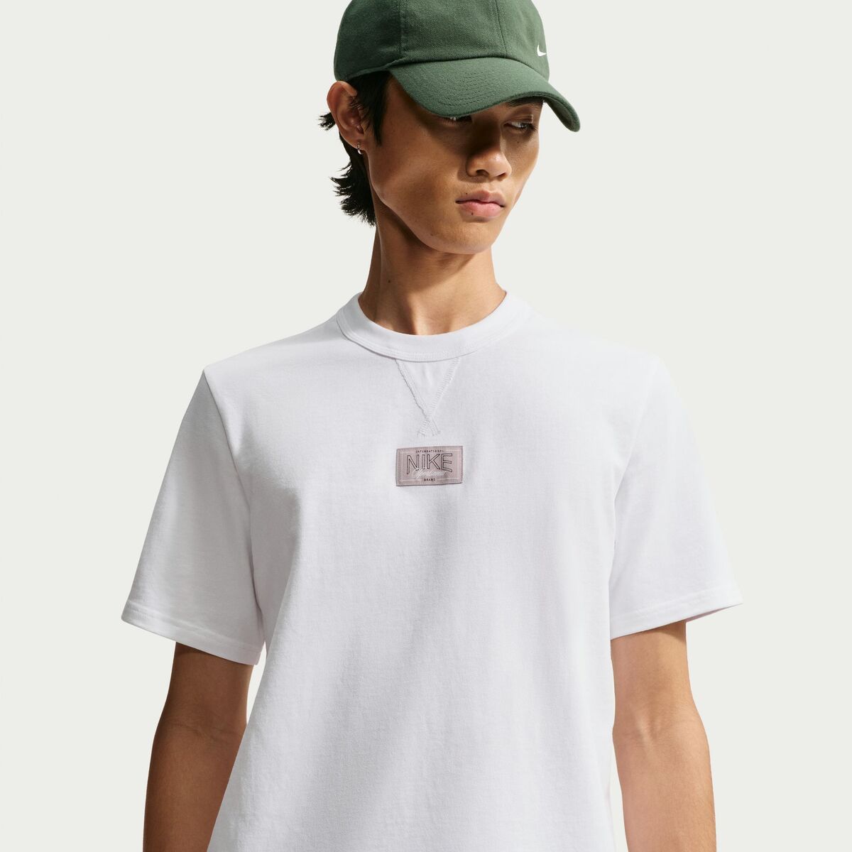 NIKE Sportswear Premium Essentials ナイキ スポーツウェア プレミアム エッセンシャルズ IH1350【メンズ 半袖Tシャツ スポーツウェア フィット 快適 26FW】