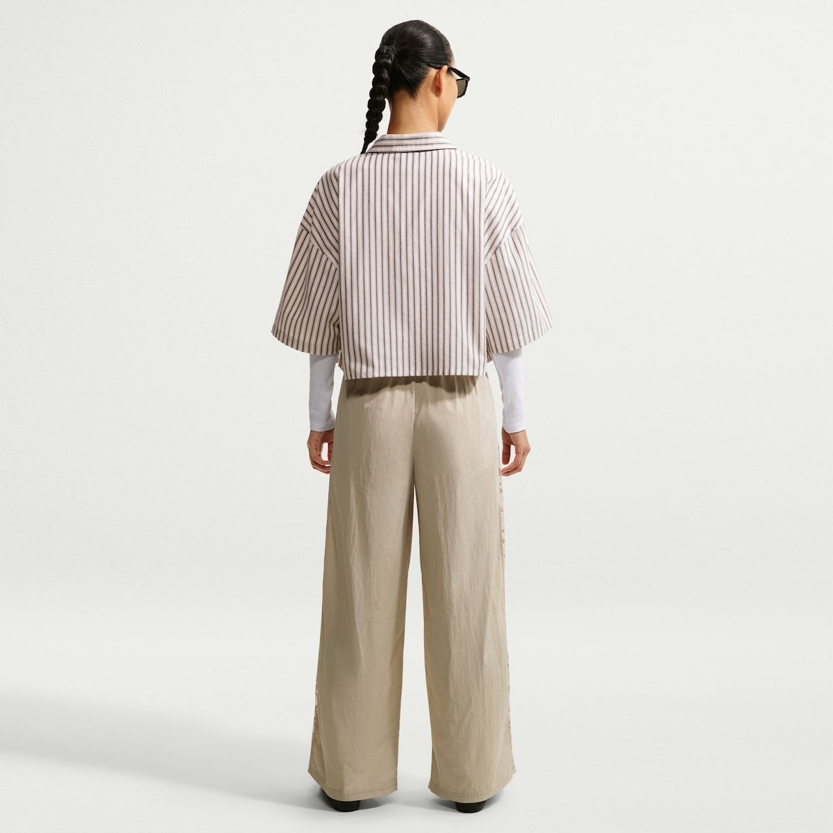 NIKE Loose Mid-Rise Lace Track Pants ナイキ ルーズ ミッドライズ レース トラックパンツ IU1984【レディース スポーツウェア トラックパンツ ナイロンパンツ ドローコード付き 26FW】