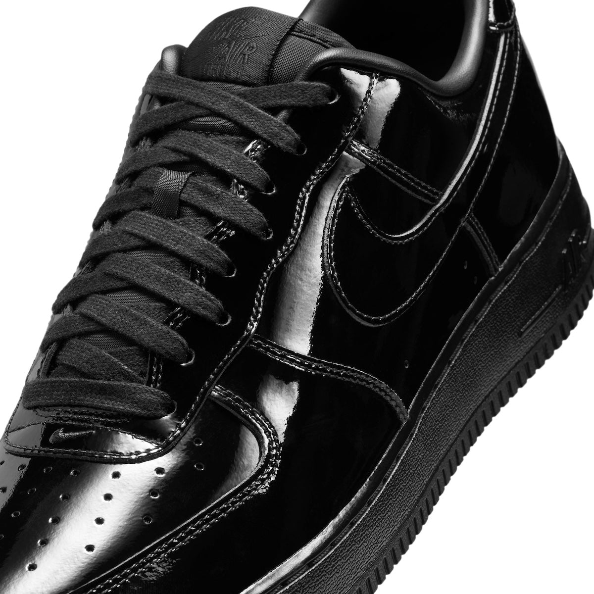 NIKE Air Force 1 '07 Patent Leather ナイキ エア フォース 1 '07 エナメルレザー IV2857-010【メンズ スニーカー ローカット クラッシク 通気性 軽量 26FW】