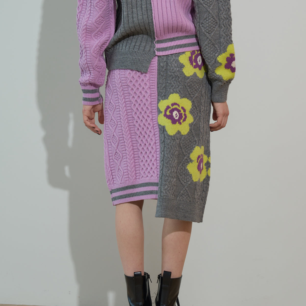 anna sui nyc Floral Pattern Mix Jacquard Skirt アナスイ エヌワイシー 花柄MIXジャガードスカート 16234472【レディース ニットスカート ケーブルニット 花柄 ジャカード編み アシンメトリー 26FW】