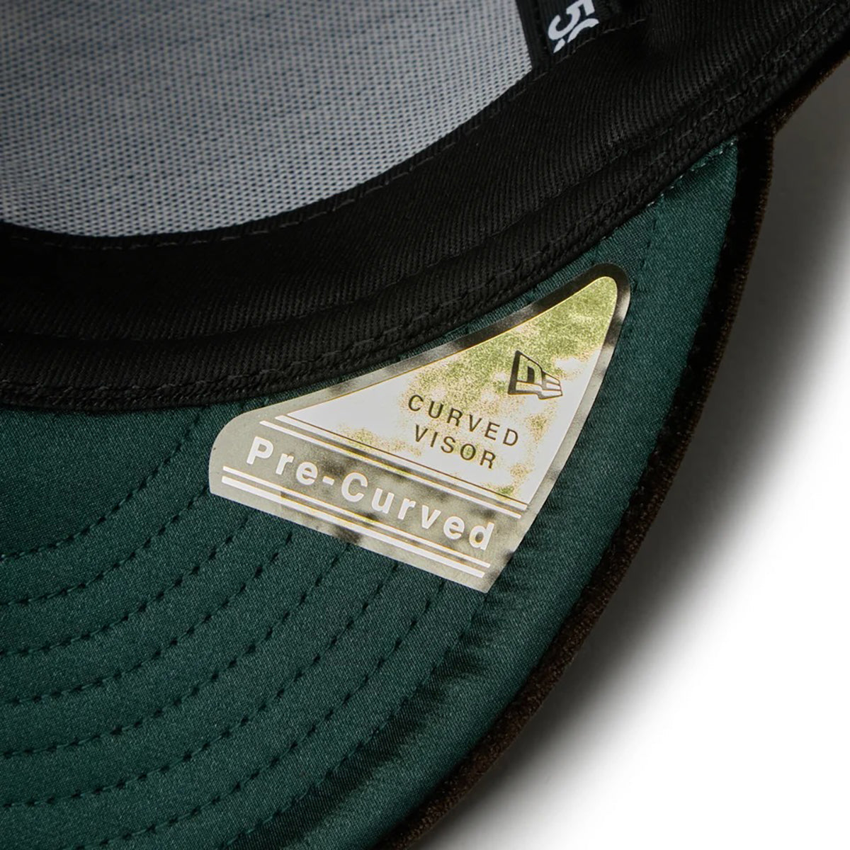 NEW ERA LOS ANGELES DODGERS VELVET PRE CURVED 59FIFTY ニューエラ ロサンゼルス ドジャース ベルベット プリカーブド 59FIFTY 15136905-108【メンズ キャップ 帽子 カーブドバイザー ベルベット 光沢 26FW】