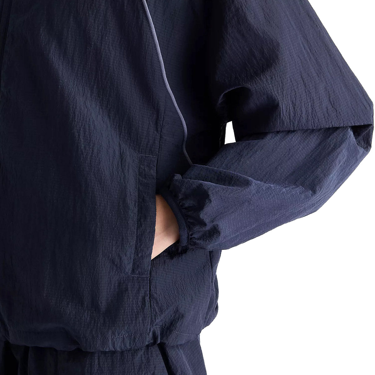 New Balance Sport Legacy Jacket ニューバランス Sport レガシージャケット WJ6113KS【レディース ナイロンジャケット ヘリテージスタイル 軽量 耐水加工 撥水 26FW】
