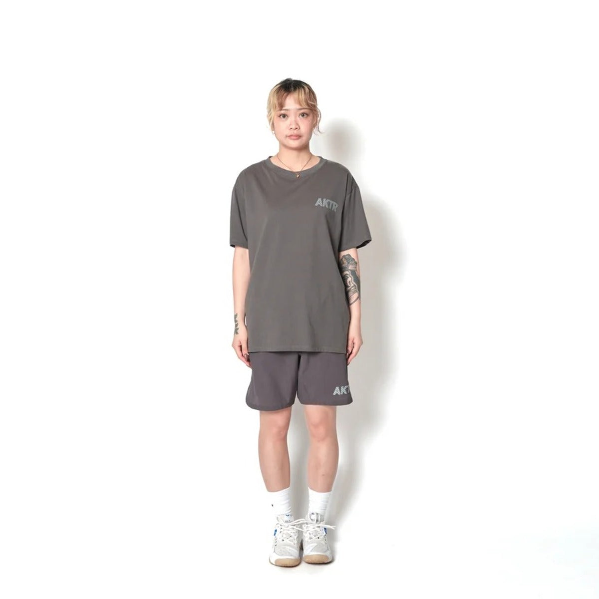 AKTR C.Y.C. T/C LOOSE TEE アクター シーワイシー T/C ルーズティー 226-030005【メンズ 半袖Tシャツ プリント 快適性 カジュアル デイリーユース 26FW】