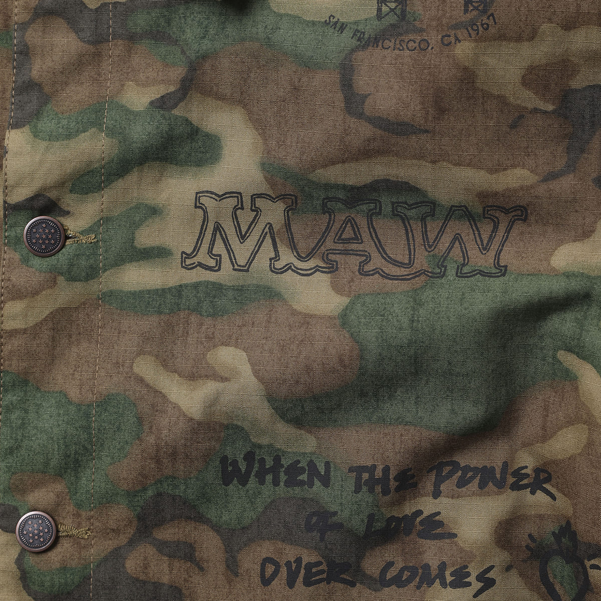 Liberaiders HANDWRITING CAMO COACH JACKET リベレイダース ハンドライティング カモ コーチ ジャケット 730142603【メンズ コーチジャケット 迷彩柄 グラフィック ヴィンテージ風 26FW】