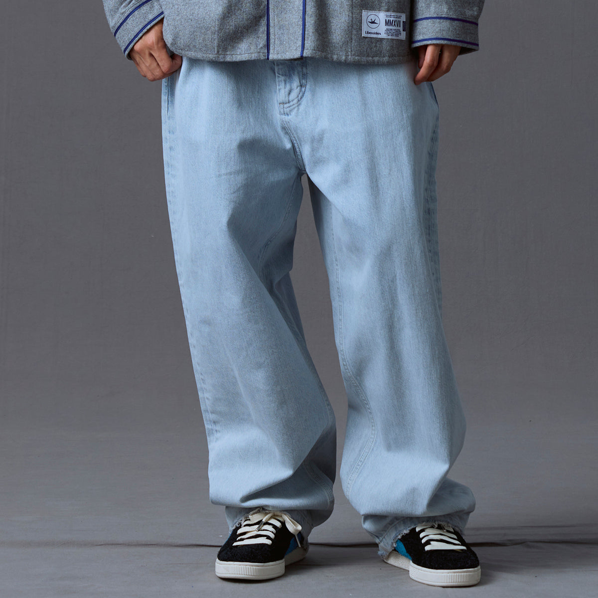 Liberaiders BAGGY DENIM PANTS リベレイダース バギー デニム パンツ 737042603【メンズ スラブデニム バギーパンツ バギーシルエット ケミカルウォッシュ 26FW】