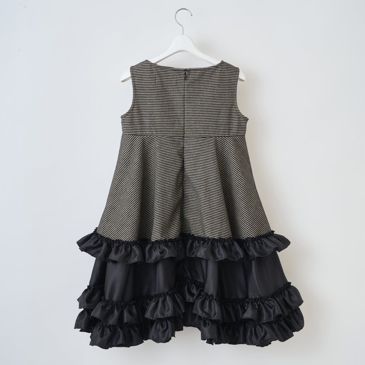 naokitomizuka Sleeveless Ruffle Dress ナオキトミヅカ スリーブレスラッフルドレス GRNTO023【レディース ショート丈ドレス ミニワンピース ベルベットリボン 26FW】