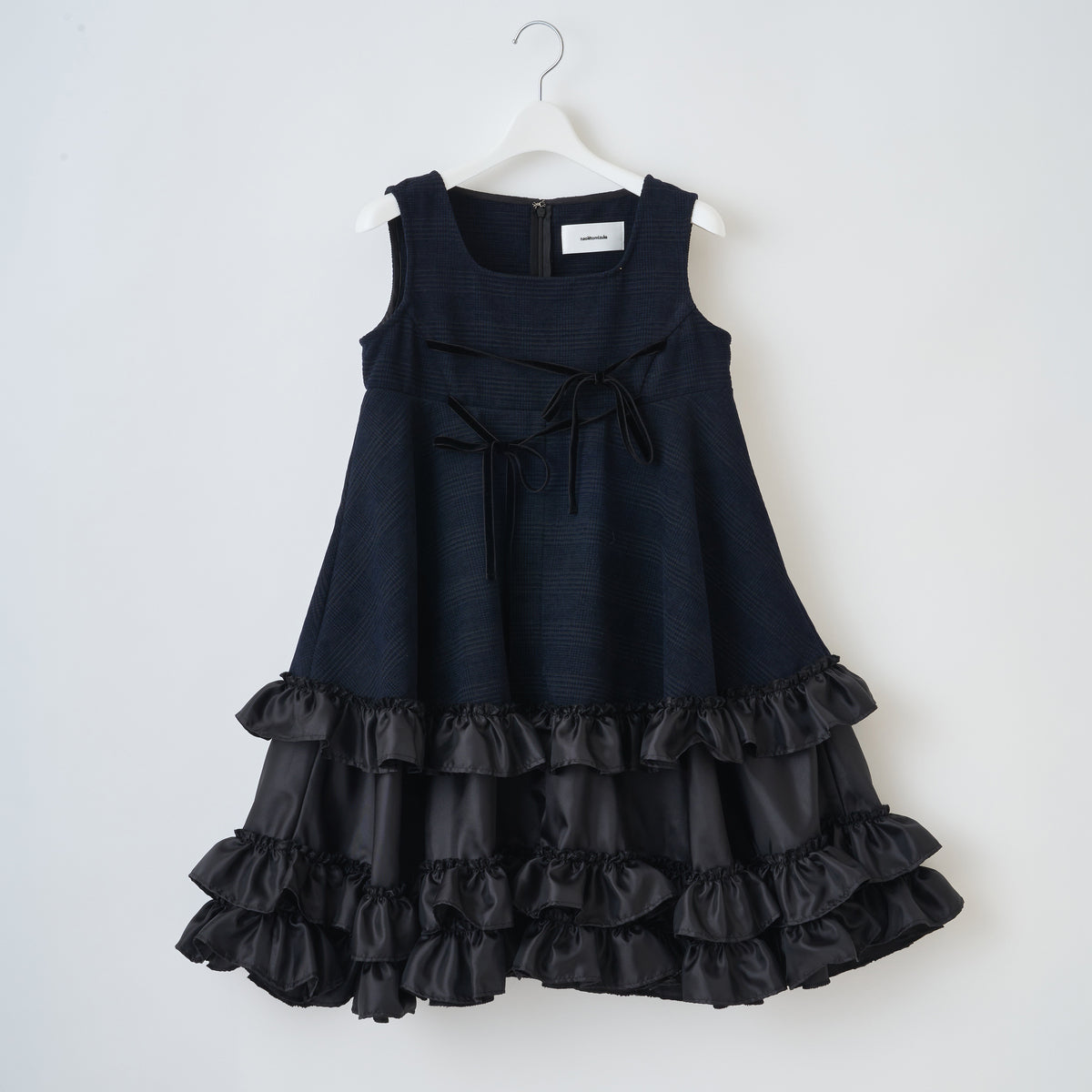naokitomizuka Sleeveless Ruffle Dress ナオキトミヅカ スリーブレスラッフルドレス GRNTO023【レディース ショート丈ドレス ミニワンピース ベルベットリボン 26FW】