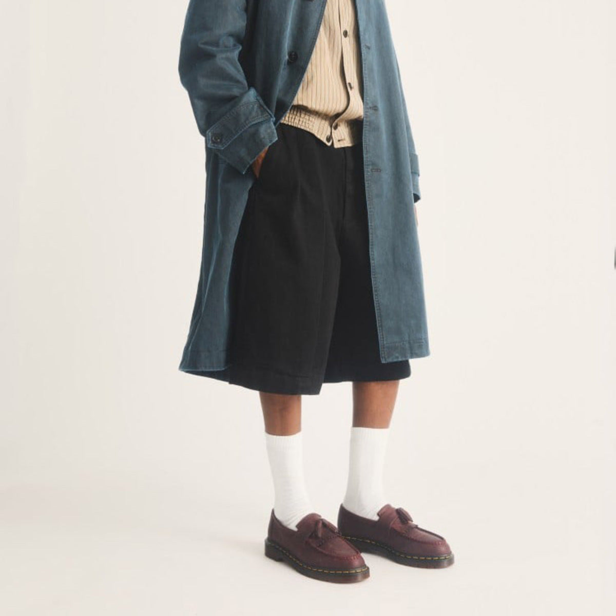 Dr. MARTENS ADRIAN Tassel Loafer ドクターマーチン ADRIAN タッセル ローファー DM-30917600-CRED【メンズ タッセルローファー ローファー スリップオンシューズ 定番モデル 26FW】