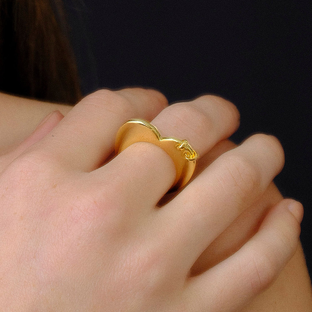 LAPUIS Plate heart ring ラピュイ プレート ハート リング 263-220113【レディース ハートリング ハートモチーフ オープンハート プレートリング 26FW】