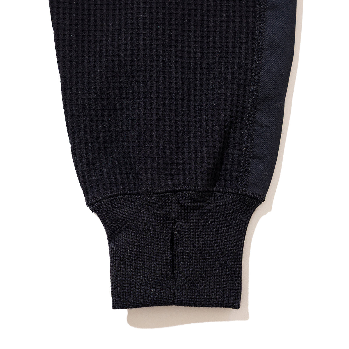 wfeld Functional Waffle Henley Shirt フェルド ファンクショナル ワッフル ヘンリー シャツ WF-26AW-WLD-CT04【メンズ ヘンリーシャツ ワッフル生地 速乾性 レイヤード デイリーユース 26FW】