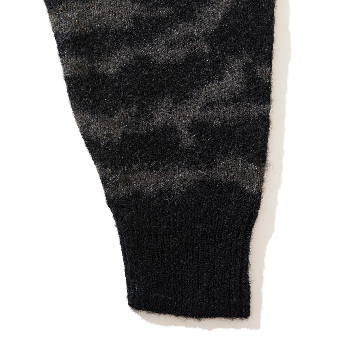 MOHAIR KNIT CAMO HALF ZIP PULLOVER