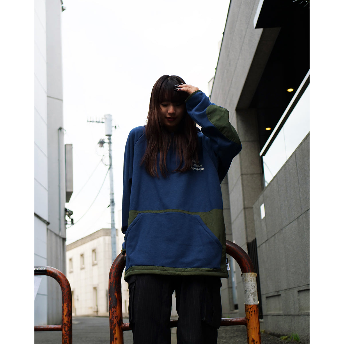 UNFRM x Kinetics REVERSE FLEECE EMBROIDERY PULLOVER PARKER