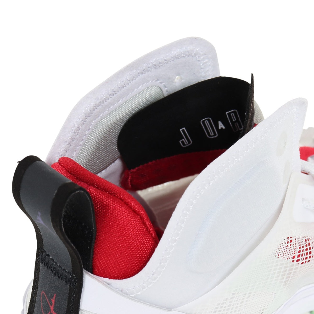 エア ジョーダン 37 PF