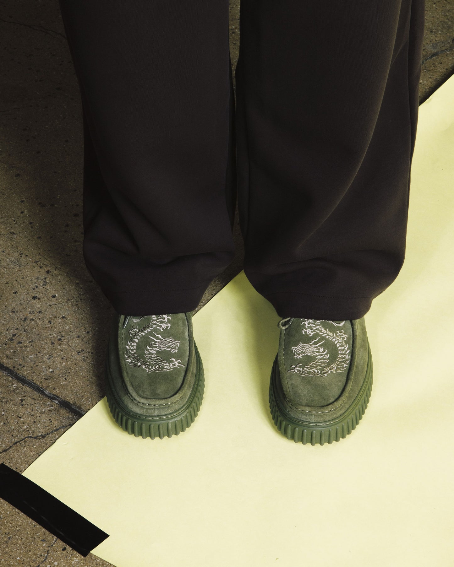 PLEASURES x Clarks TORHILL DRGN LO