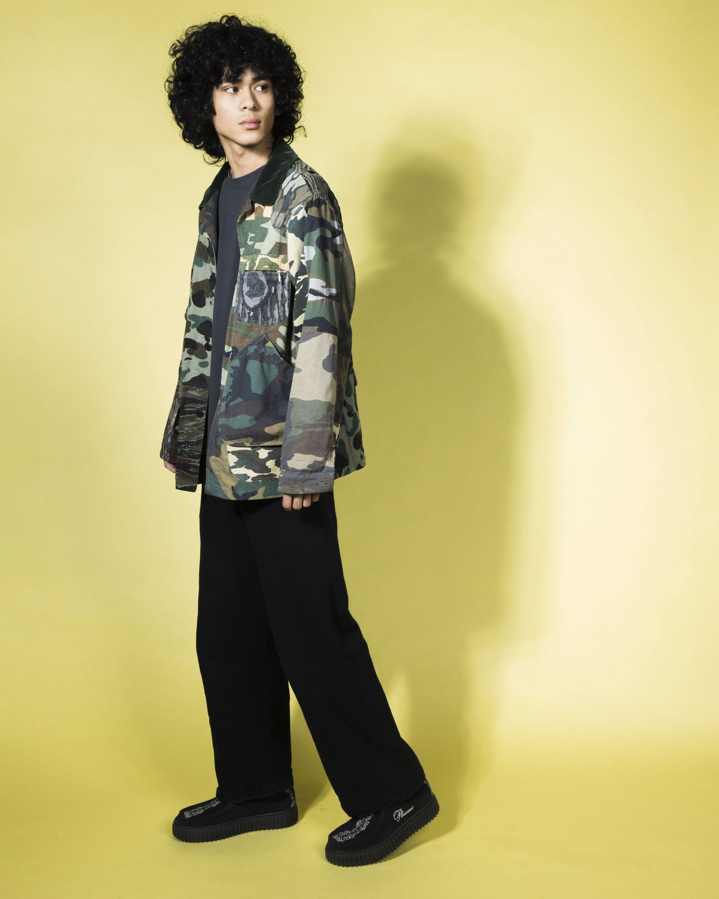 PLEASURES x Clarks TORHILL WOVEN