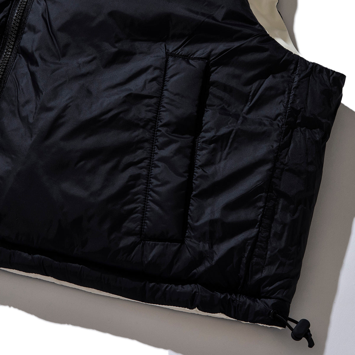 SHORT BUBBLE DOWN VEST MICROFT(R)